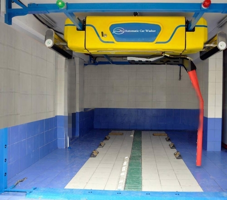 2 Sistemas de espuma Máquina rotativa de lavagem de automóveis 360 ° para limpeza rápida e completa de automóveis
