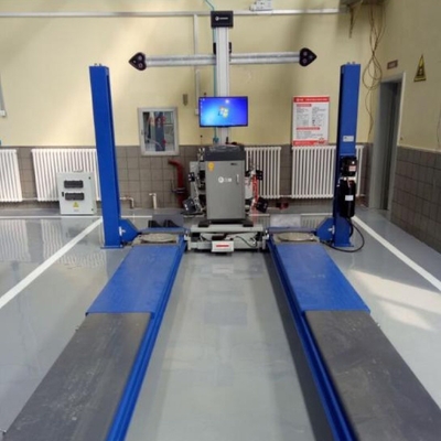Máquina de alinhamento de pneus 220v 80kg Controle por computador com anti-interferência