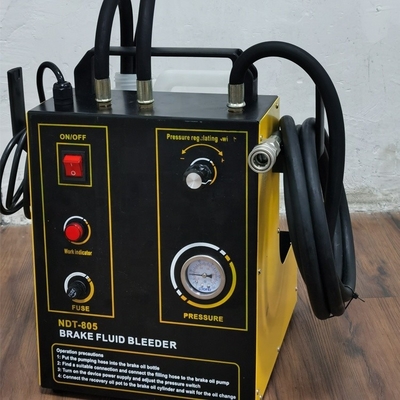 Máquina automática de troca de fluido de travagem para uma operação suave e uma travagem segura