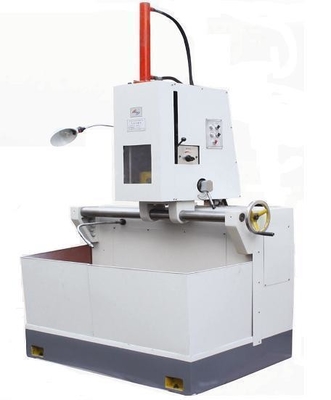 Máquina de aprimoramento de cilindros de motores de automóveis compactos 320mm Profundidade 1,1KW Alta eficiência