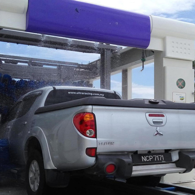 Máquina de lavagem de automóveis de túnel totalmente automática Máquina de lavagem de automóveis de alta pressão 10 escovas Sistemas de lavagem de automóveis de revés Sistema de controlo PLC Equipamento automático de lavagem de automóveis